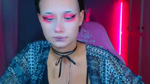 Snapshot of tommioo7 chatting on 1, 12, 2025 Galadriel online show from 1, 12, 2025