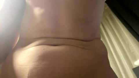 Snapshot of tommit84 chatting on 24, 11, 2025 tommit84 online show from 24, 11, 2025