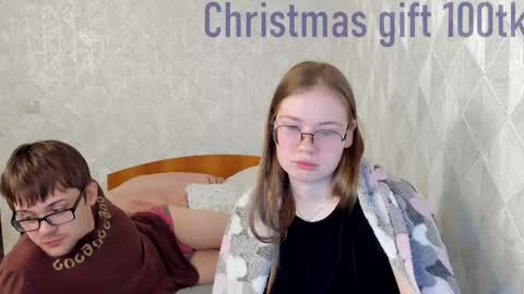 Tommy loves Katie online show from 25, 12, 2024