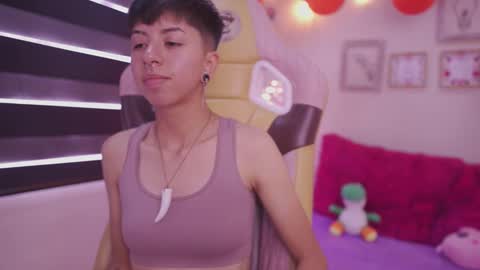 Blue  online show from 19, 2, 2025