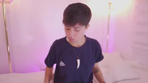 Tommy y butter  online show from 4, 2, 2026