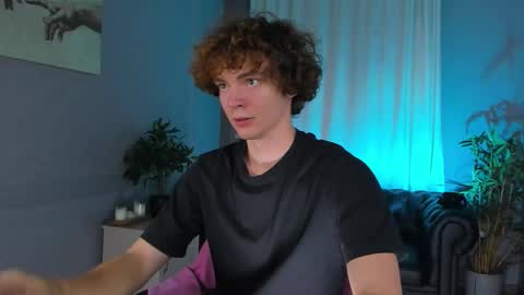 Snapshot of tommy_jamm chatting on 17, 10, 2025 Tommy online show from 17, 10, 2025