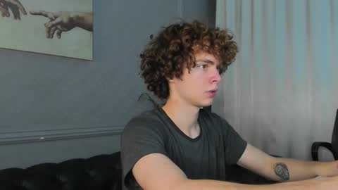 Snapshot of tommy_jamm chatting on 17, 11, 2025 Tommy online show from 17, 11, 2025