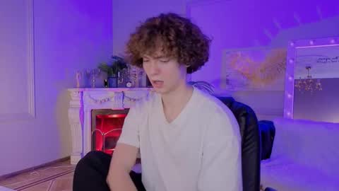 Snapshot of tommy_jamm chatting on 20, 11, 2025 Tommy online show from 20, 11, 2025