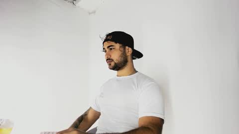 Snapshot of tommy_sccott chatting on 22, 10, 2025 tommy_sccott online show from 22, 10, 2025