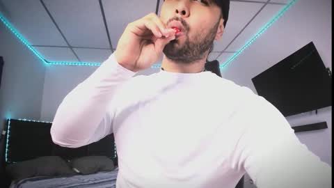 tommy_sccott online show from 27, 2, 2026