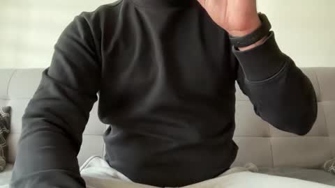 tommyjay32 online show from 16, 9, 2025