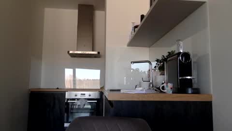 Thomas Fit online show from 20, 2, 2025