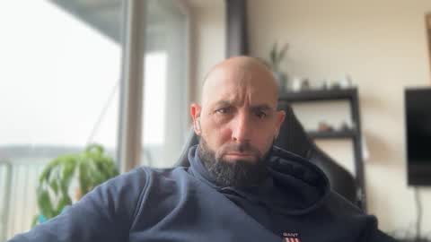 Snapshot of tommyx01 chatting on 18, 2, 2026 Thomas Fit online show from 18, 2, 2026