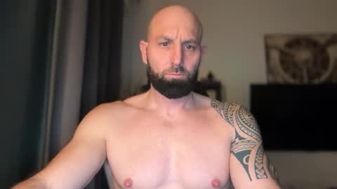 Snapshot of tommyx01 chatting on 22, 2, 2026 Thomas Fit online show from 22, 2, 2026