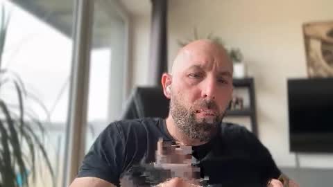 Snapshot of tommyx01 chatting on 12, 3, 2026 Thomas Fit online show from 12, 3, 2026