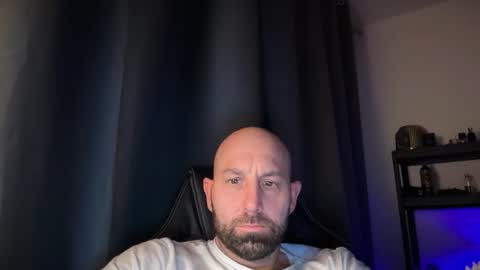 Snapshot of tommyx01 chatting on 16, 3, 2026 Thomas Fit online show from 16, 3, 2026