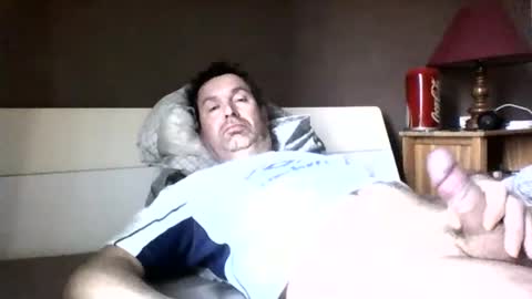 tonio358965 online show from 19, 2, 2025