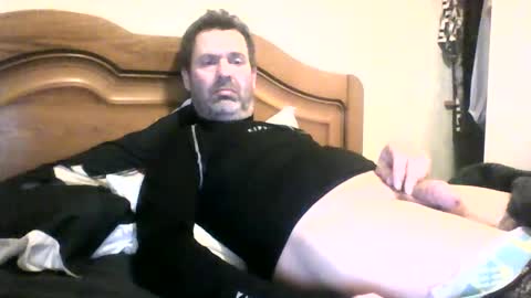 tonio358965 online show from 25, 2, 2025