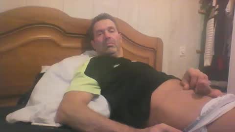 tonio358965 online show from 16, 9, 2025