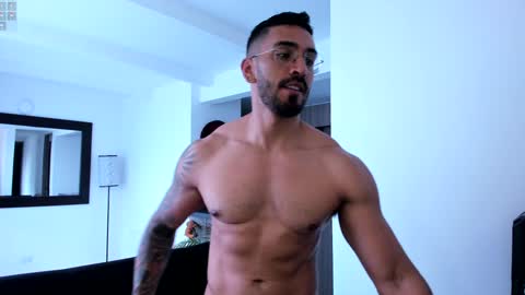 tony muscle1 online show from 12, 1, 2025