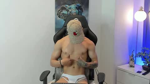 tony_petrov online show from 28, 11, 2025