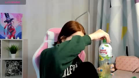 Snapshot of tonya_gray chatting on 29, 12, 2024 tonya_gray online show from 29, 12, 2024