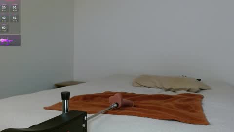 Snapshot of tonycrd chatting on 22, 11, 2025 tonycrd online show from 22, 11, 2025