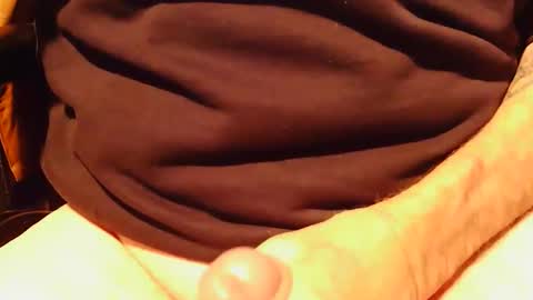 Snapshot of tonydi60 chatting on 26, 11, 2025 tonydi60 online show from 26, 11, 2025