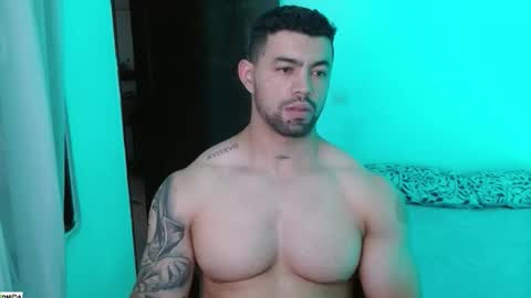 Snapshot of tonyking21 chatting on 22, 9, 2025 ANTONY online show from 22, 9, 2025