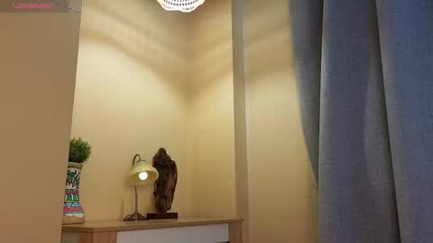 Hey hey Im Megan Pvt open. Im very glad to see you here online show from 6, 3, 2025