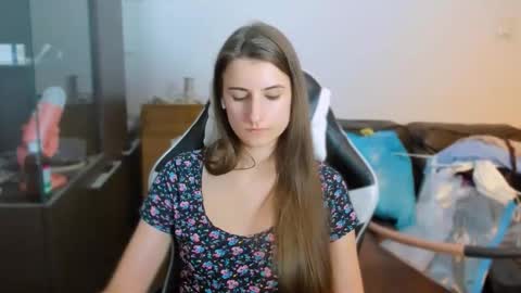 Snapshot of tooboringgirl chatting on 15, 10, 2025 Alisson online show from 15, 10, 2025