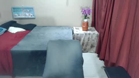 toptobottom4u online show from 10, 3, 2025