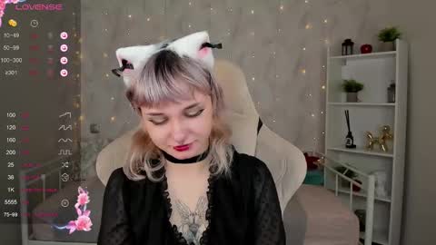 Tori online show from 16, 10, 2025