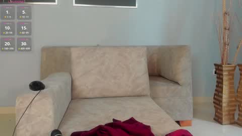 Tori Cross online show from 23, 1, 2025