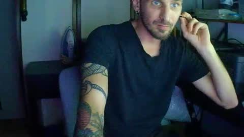 Snapshot of tornado2156 chatting on 30, 11, 2025 Tornado2156 online show from 30, 11, 2025