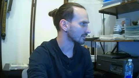 Snapshot of tornado2156 chatting on 18, 12, 2025 Tornado2156 online show from 18, 12, 2025