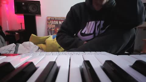 Snapshot of torosko chatting on 2, 3, 2025 Torosko online show from 2, 3, 2025