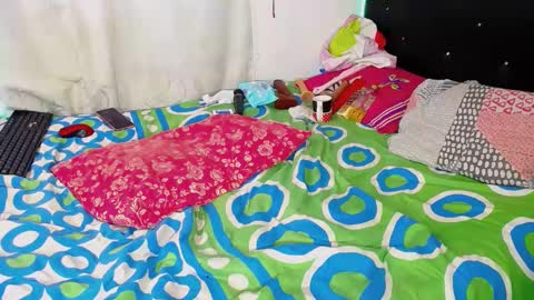 tory_montannaxx online show from 3, 1, 2025