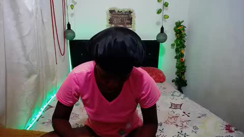 tory_montannaxx online show from 22, 1, 2025