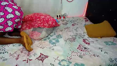 tory_montannaxx online show from 24, 1, 2025