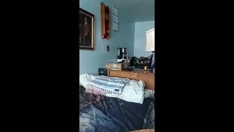 totallyawesome_65 online show from 4, 12, 2025