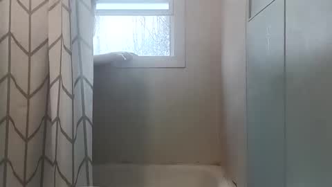 totallyawesome_65 online show from 25, 3, 2026