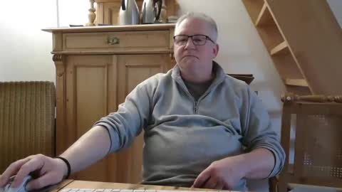 Snapshot of toto758 chatting on 25, 2, 2025 toto758 online show from 25, 2, 2025