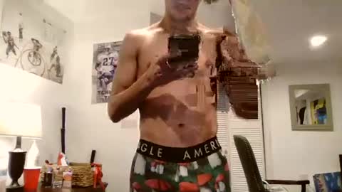 Snapshot of totxxx335 chatting on 13, 1, 2026 totxxx335 online show from 13, 1, 2026