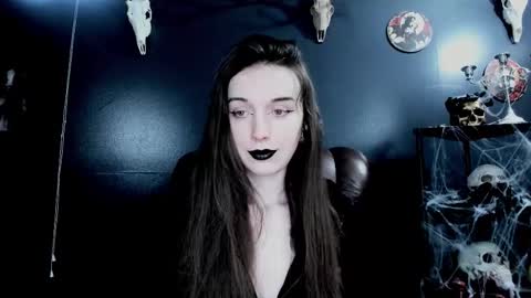 toxicdomme online show from 22, 12, 2025