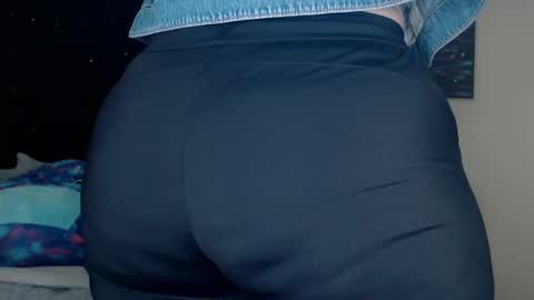 Lilly Miss Mistress Goddess Maam Queen Boss online show from 16, 1, 2025