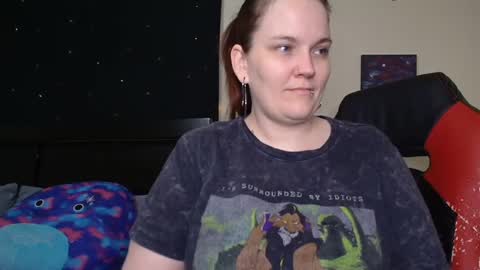 Lilly Miss Mistress Goddess Maam Queen Boss online show from 15, 9, 2025