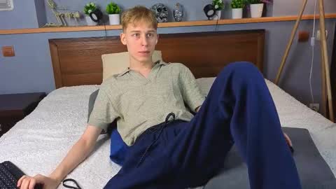 Snapshot of toxicpassion chatting on 7, 2, 2026 Max online show from 7, 2, 2026