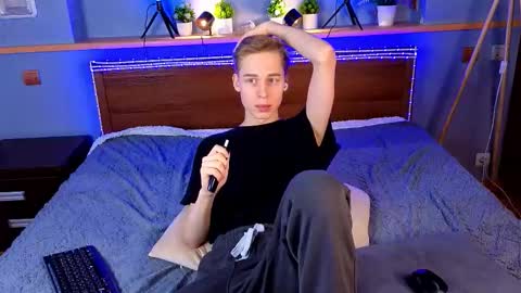 Snapshot of toxicpassion chatting on 27, 2, 2026 Max online show from 27, 2, 2026