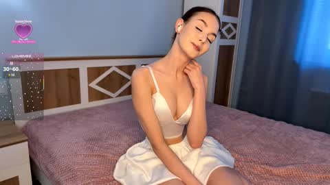 Snapshot of traciblow chatting on 23, 9, 2025 Rebeca online show from 23, 9, 2025