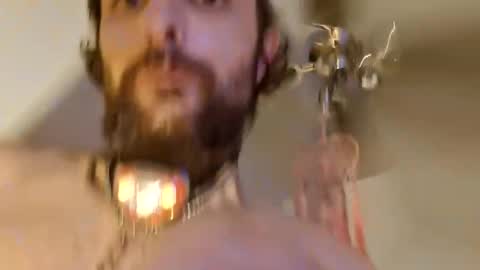 trackisback online show from 9, 1, 2026