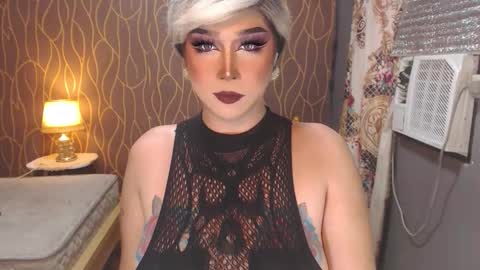 Snapshot of trandomsts chatting on 5, 3, 2026 DOM irish online show from 5, 3, 2026