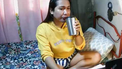 transhottie28 online show from 27, 10, 2025