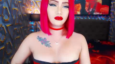 Snapshot of transplayfullolivia chatting on 24, 12, 2024 KYLIE BELLA TS online show from 24, 12, 2024